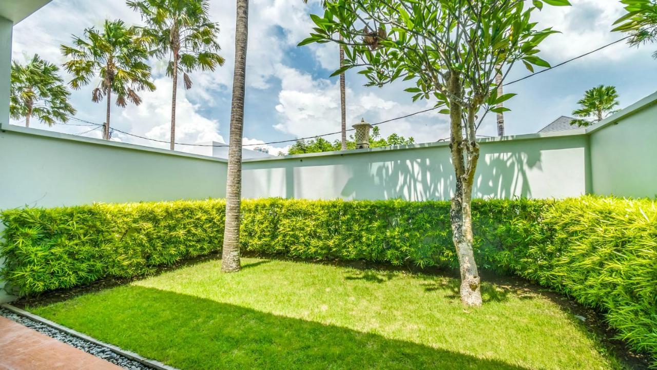 Sotis Villas Canggu  Luaran gambar